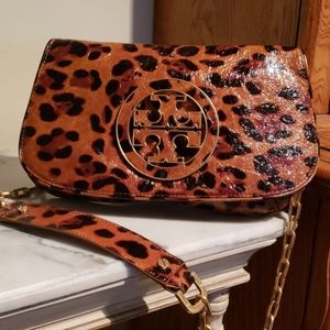 TORY BURCH AINSLEY PURSE/Clutch